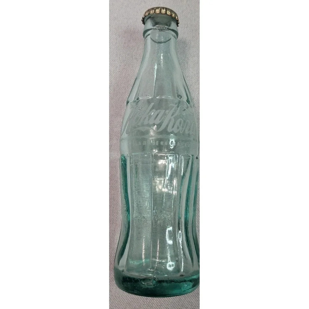 Coca-Cola Glass Bottle Unisex OS Green Good Cyrillic Logo Vintage Hobbleskirt